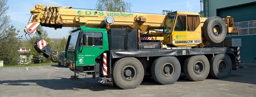 Jařáb Liebherr LTM 1050